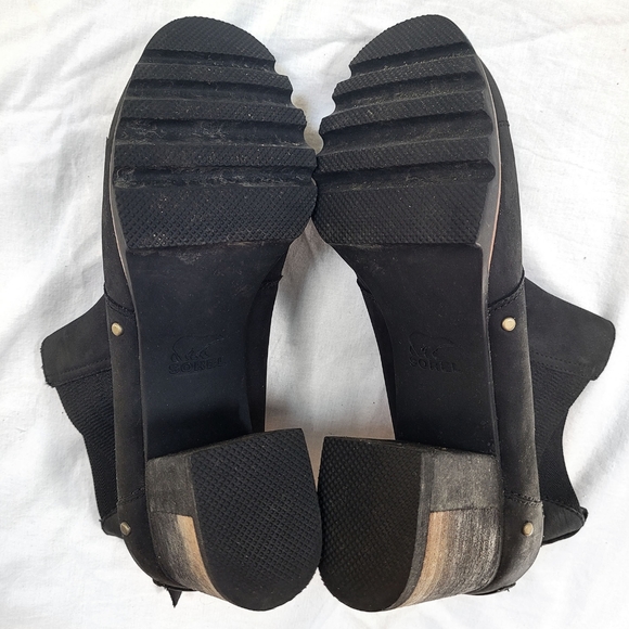 Sorel boots size 10 - Picture 3 of 4